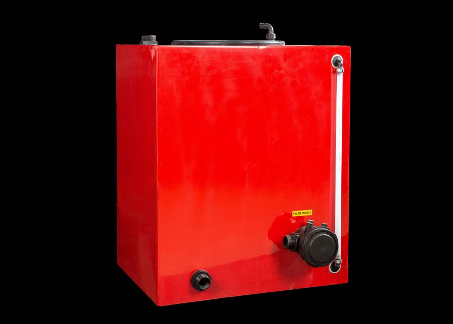 Roter 200-liter-wasserbehälter für feuerwehrfahrzeug Roter 200-liter-wasserbehälter für feuerwehrwagen